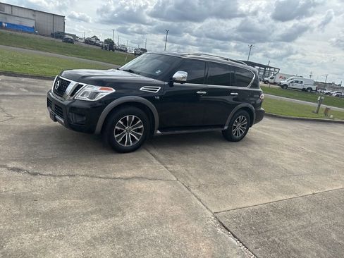 Used 2020 Nissan Armada SL w/ Premium Package image 7
