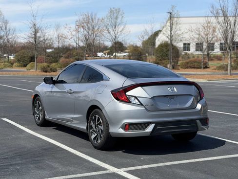 Used 2018 Honda Civic LX image 5