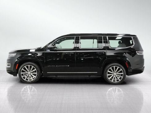 Used 2023 Jeep Grand Wagoneer Series II AWD/4WD image 2