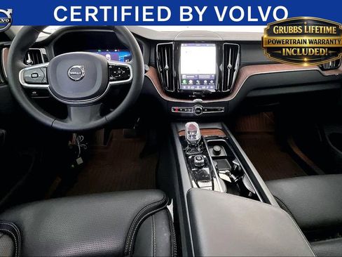 Certified 2024 Volvo XC60 B5 Ultimate w/ Protection Package Premier AWD/4WD image 18