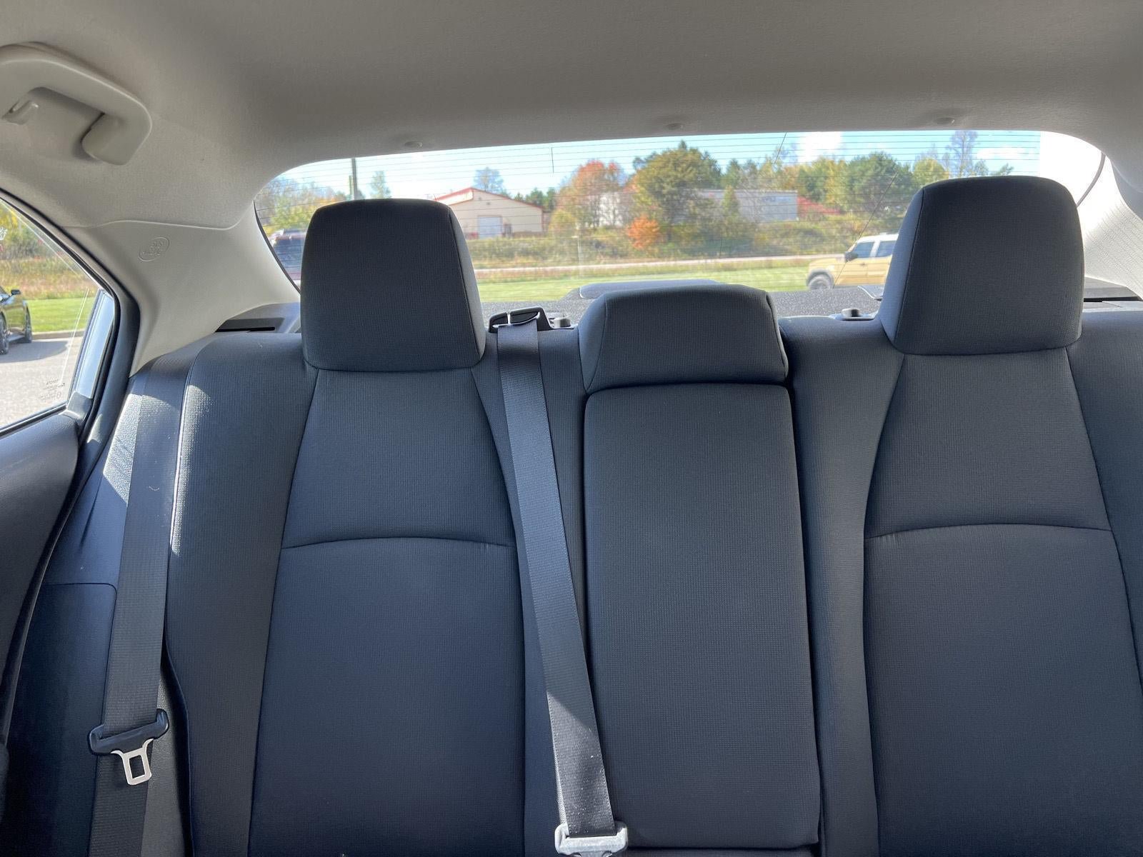 Used 2025 Toyota Corolla LE FWD image 25