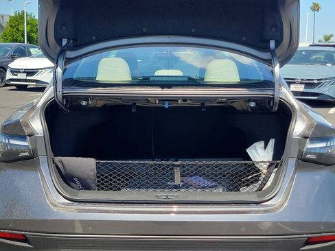New 2026 Nissan Sentra SL w/ Floor Mat Package FWD image 17
