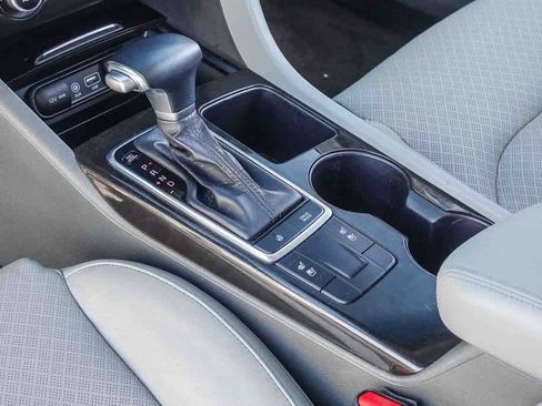 Used 2016 Kia Optima EX w/ Premium Package image 18