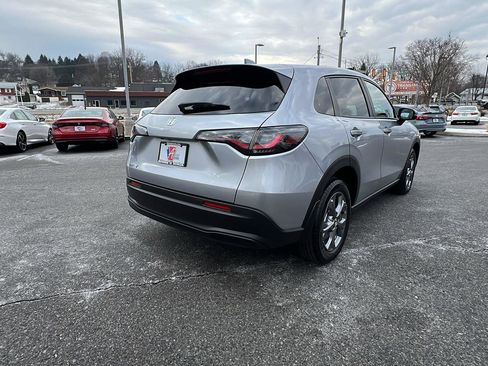 New 2026 Honda HR-V LX image 4