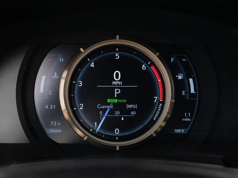 Used 2017 Lexus IS 200t F Sport image 21