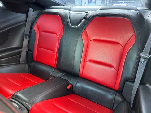 Used 2016 Chevrolet Camaro SS RWD image 14