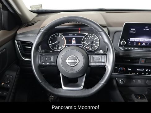 Used 2023 Nissan Rogue SV w/ SV Premium B Package FWD image 7