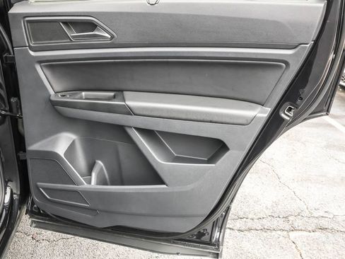 Used 2021 Volkswagen Atlas SEL image 33