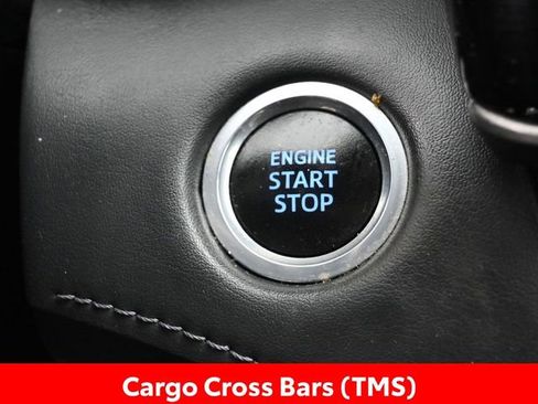 Certified 2021 Toyota Highlander XLE image 19