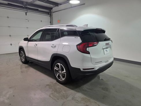 Certified 2020 GMC Terrain SLT FWD image 5