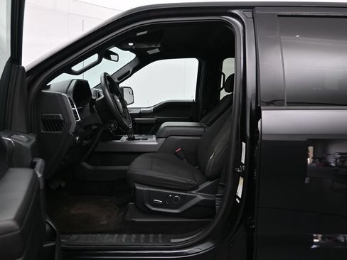 Used 2015 Ford F150 XLT w/ Equipment Group 302A Luxury RWD image 20