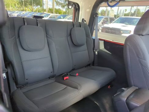 Used 2023 Jeep Wrangler Sport S image 19