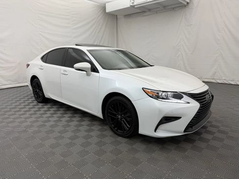 Used 2017 Lexus ES 350 FWD image 4