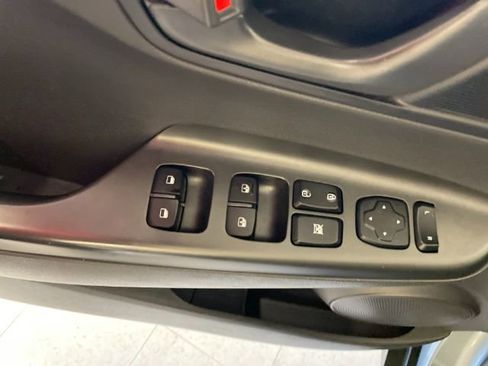 Used 2020 Hyundai Kona SEL FWD image 17