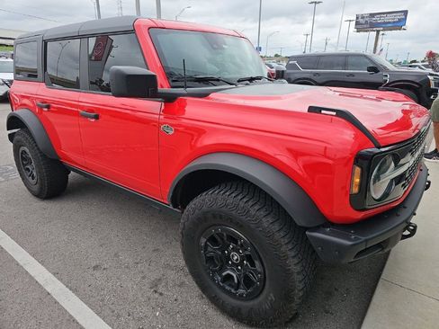 Used 2024 Ford Bronco Wildtrak AWD/4WD image 3