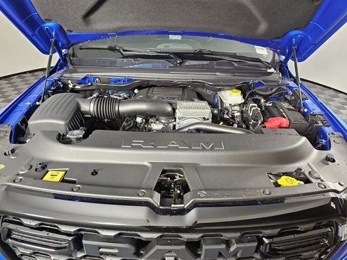 New 2026 RAM 1500 Big Horn AWD/4WD image 12
