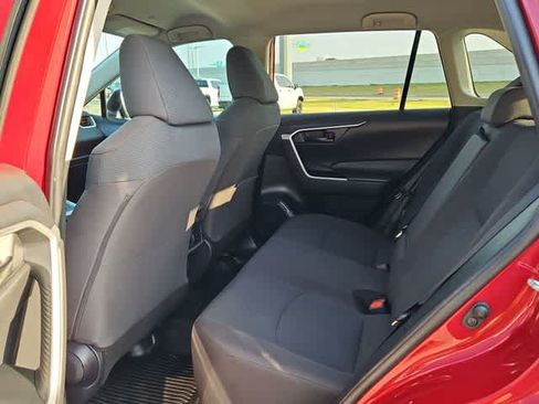 Used 2023 Toyota RAV4 LE FWD image 16