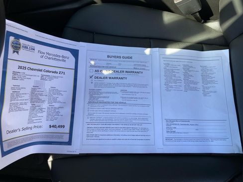 Used 2025 Chevrolet Colorado Z71 w/ Technology Package image 35