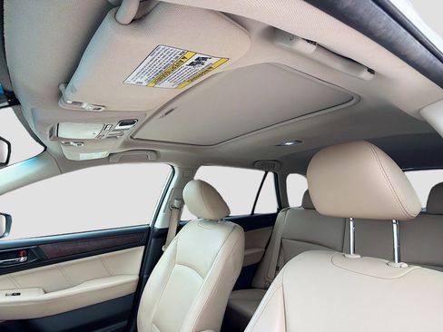 Used 2018 Subaru Outback 2.5i Limited image 26