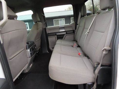 Used 2018 Ford F250 XLT w/ XLT Premium Package image 43