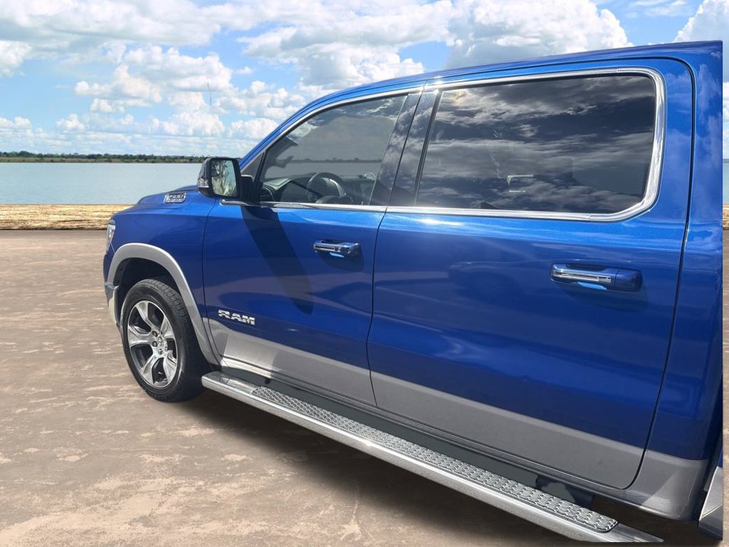 Used 2019 RAM 1500 Laramie AWD/4WD image 5