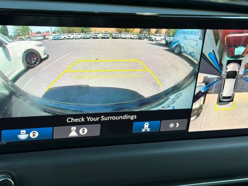 New 2026 Honda Pilot Touring image 25