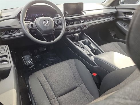 Certified 2024 Honda Accord EX image 11