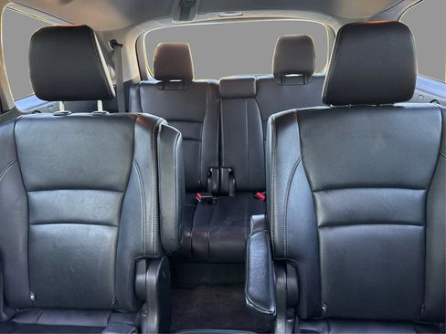 Used 2016 Honda Pilot Elite image 26