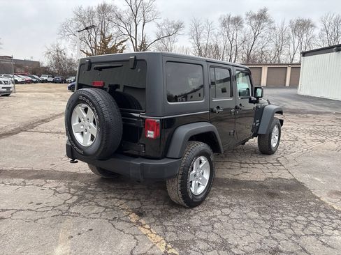 Used 2012 Jeep Wrangler Unlimited Sport AWD/4WD image 5