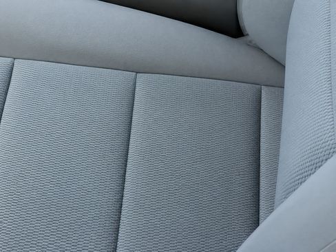 Used 2006 Ford F250 XL RWD image 13