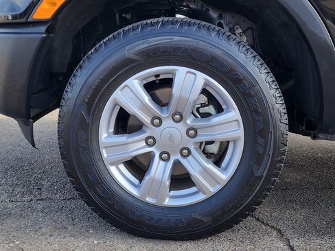 Used 2019 Ford Ranger XL w/ Equipment Group 101A Mid image 9