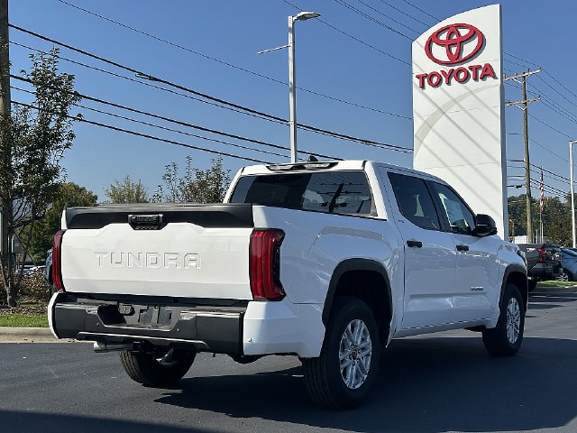 New 2026 Toyota Tundra SR5 w/ SR5 Convenience Package RWD image 9