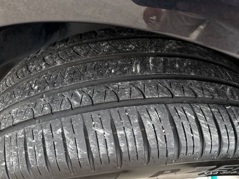 Used 2014 Buick Verano FWD image 28