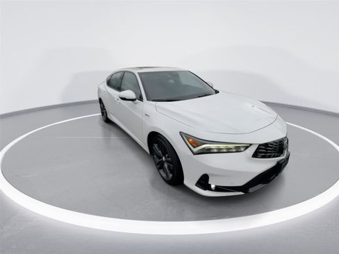 Used 2023 Acura Integra A-Spec image 2