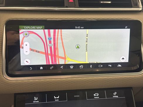 Used 2018 Land Rover Range Rover Velar S AWD/4WD image 5