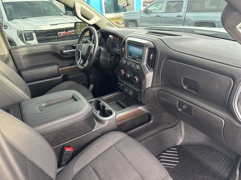 Certified 2021 Chevrolet Silverado 1500 RST image 27