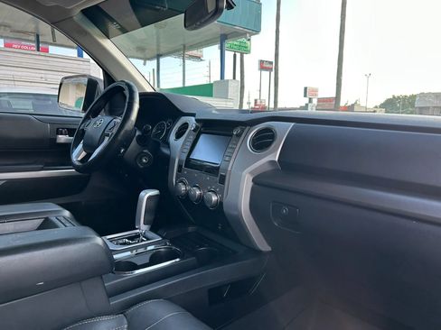 Used 2016 Toyota Tundra SR5 w/ SR5 Upgrade Package RWD image 15