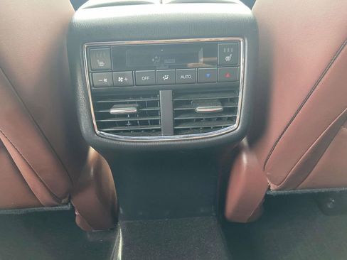 Used 2018 MAZDA CX-9 Signature AWD/4WD image 14