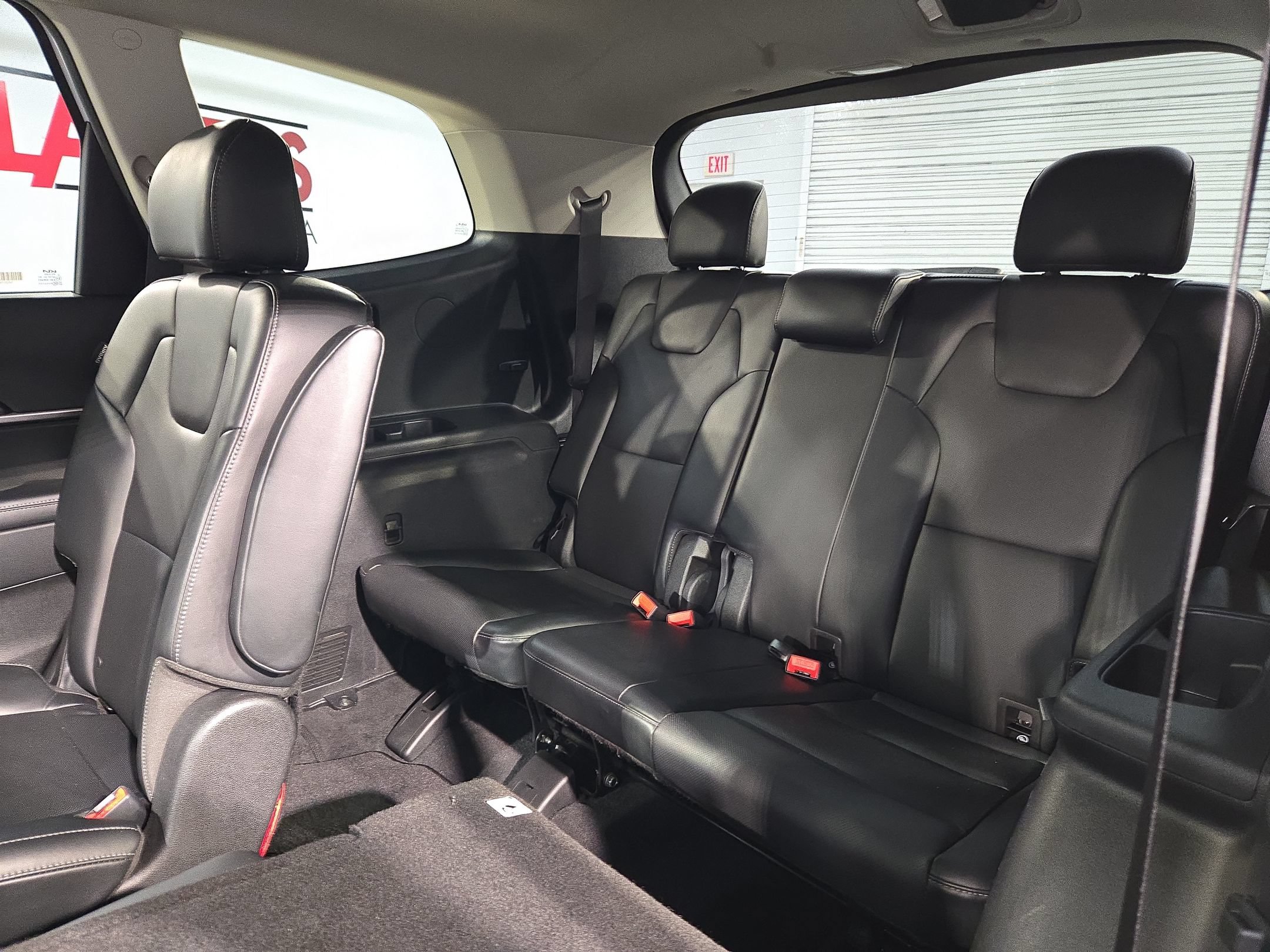 Used 2025 Kia Telluride S AWD/4WD image 37