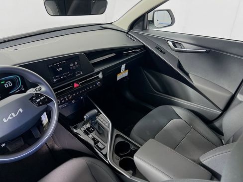 New 2026 Kia Niro LX FWD image 19