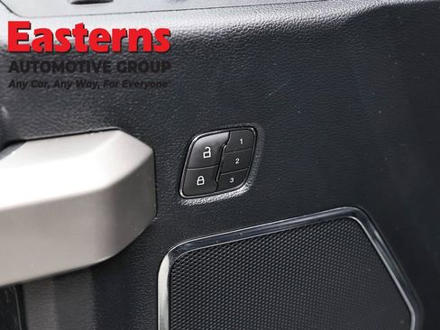 Used 2019 Ford F150 Lariat w/ Equipment Group 502A Luxury image 23