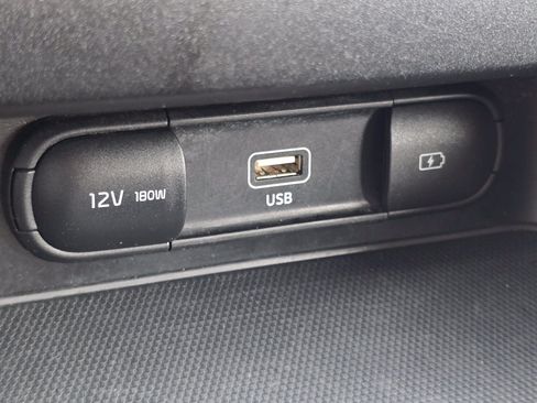 Used 2024 Kia Forte LX FWD image 8