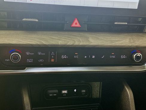 Used 2023 Kia Sportage X-Line w/ X-Line Premium Package AWD/4WD image 15