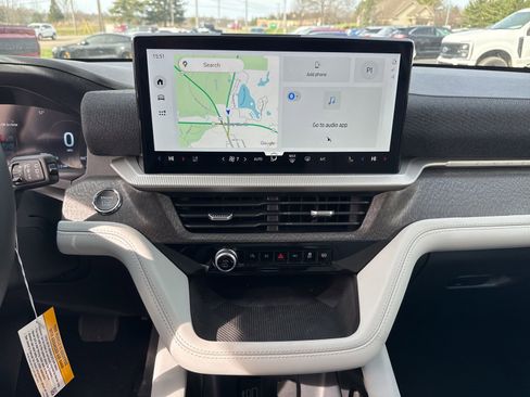 New 2026 Ford Explorer Platinum w/ LUX Leather Package image 5