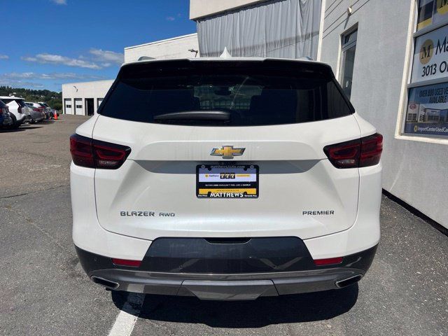 Used 2023 Chevrolet Blazer Premier w/ Driver Confidence II Package AWD/4WD image 4