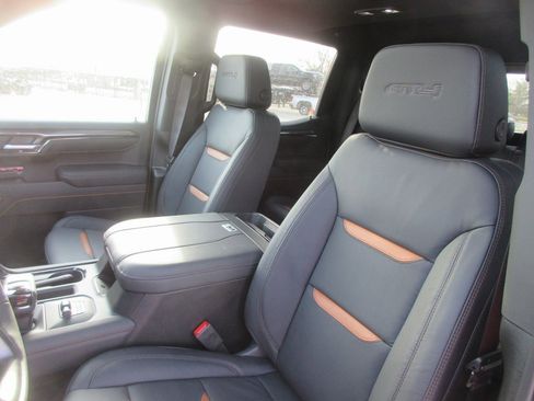 New 2026 GMC Sierra 1500 AT4 w/ AT4 Premium Package image 14