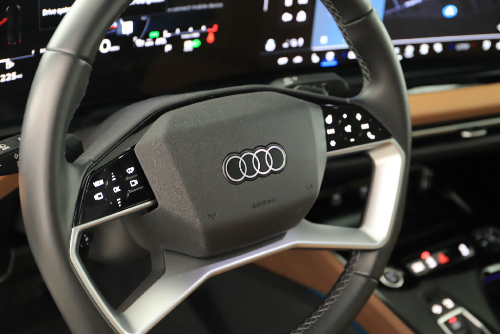 Used 2025 Audi A5 Prestige AWD/4WD image 16