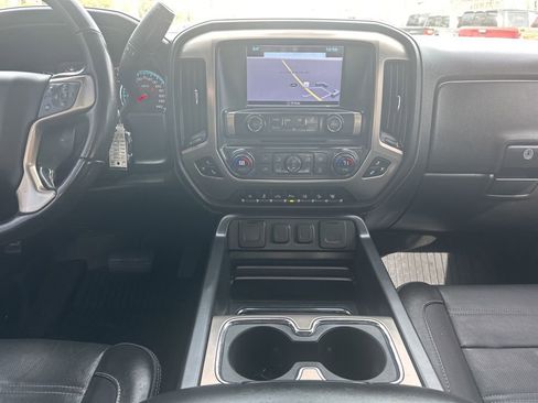 Used 2019 GMC Sierra 2500 Denali w/ Duramax Plus Package AWD/4WD image 23