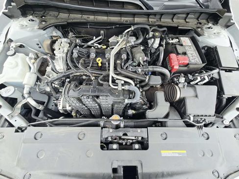 Used 2023 Nissan Altima 2.5 SL FWD image 18