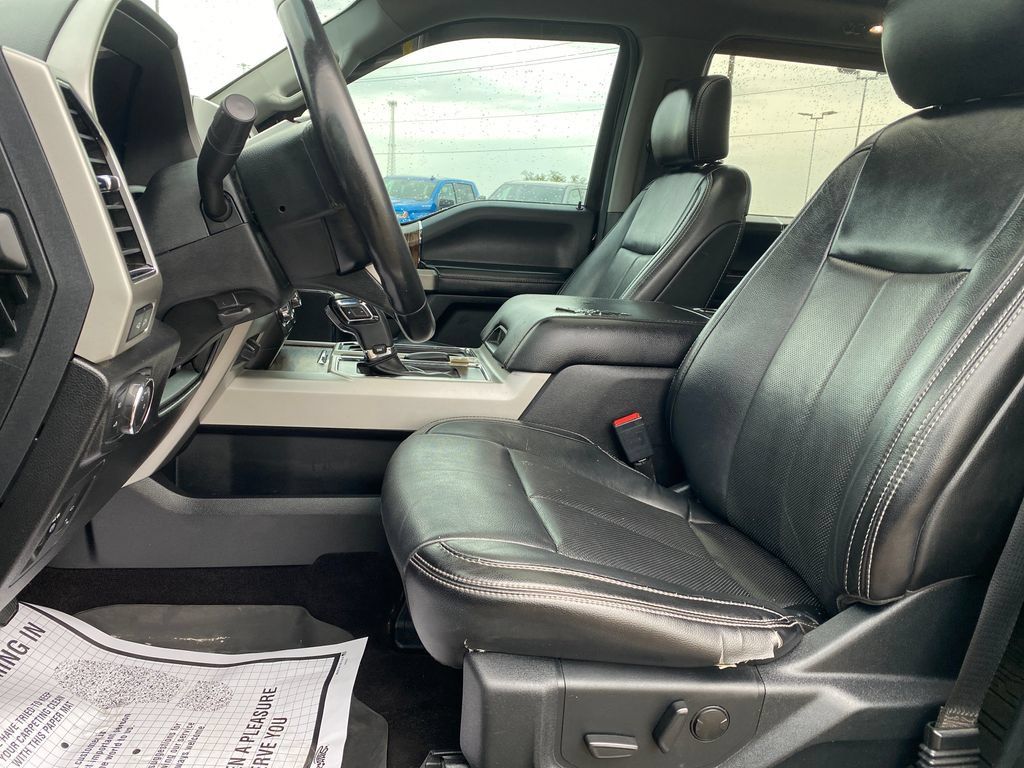 Used 2019 Ford F150 Lariat AWD/4WD image 11